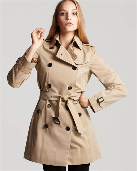 women's burberry trench coat